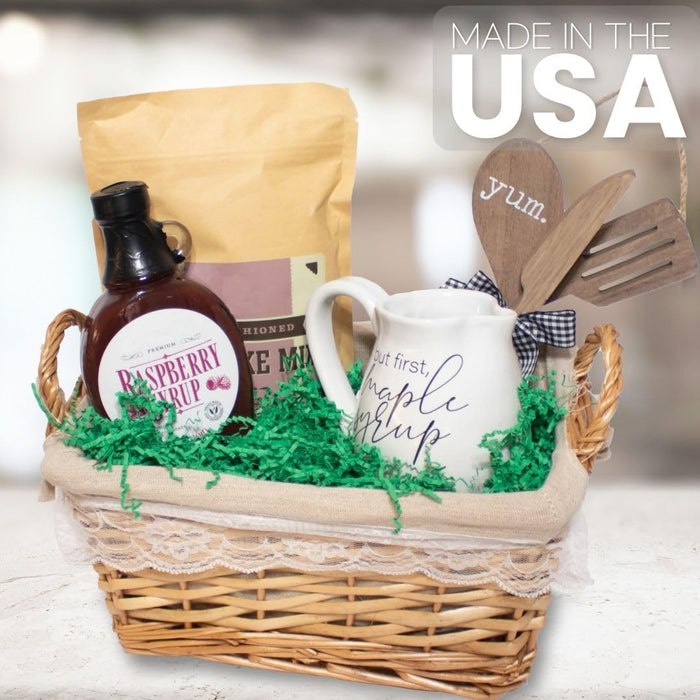 MagicWater Supply - 1 LB - Green - Soft & Thin Crinkle Cut Paper Shred Filler great for Gift Wrapping, Basket Filling, Birthdays, Weddings, Anniversaries, Valentines Day, and other occasions