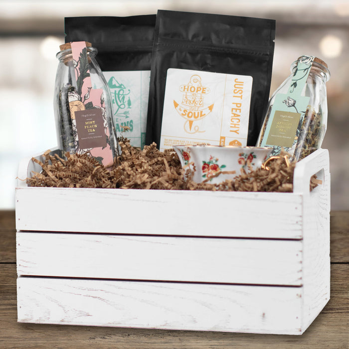 MagicWater Crinkle Cut Paper for Gift Baskets - 10LB Kraft - Perfect for Shredded Paper Filler, Basket Filler, Gift Boxes, Bridesmaid Gifts, Christmas Stuffers & More - Ideal for All Occasions