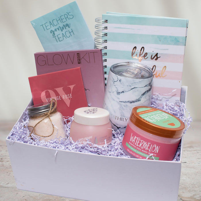 MagicWater Supply Soft & Thin Crinkle Cut Paper - 2 LB - Lavender - Paper Shred Filler for Gift Wrapping, Basket Filling, Birthdays, Weddings, Anniversaries, Valentines Day, and other occasions