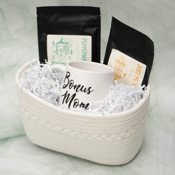 White Iridescent Gift Basket Shred